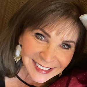 Meet your Posher, Marianna